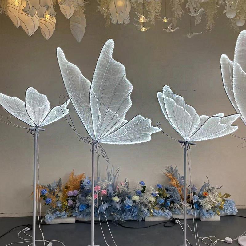 ไฟประดับโคมไฟห้อยรูปปีกผีเสื้อ - Pendant Lighting Christmas Decor บทวิจารณ์และราคา