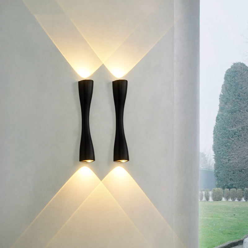 โมเดิร์นโคมไฟติดผนังกันน้ํากลา - Decor Lighting Cy บทวิจารณ์และราคา