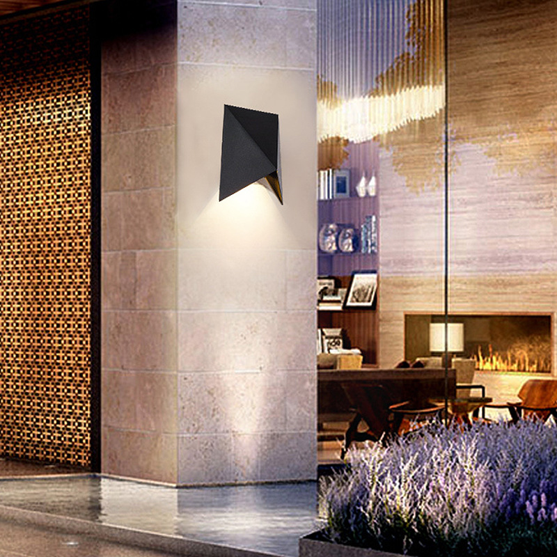 โคมไฟติดผนังกันน้ำกลางแจ้งโคมไ - Decor Lighting Cy บทวิจารณ์และราคา